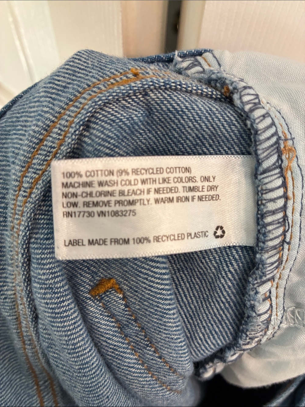Universal Thread Jeans - Picture 6 of 7